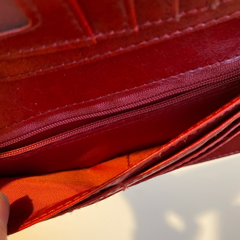 Lavishy Red Leather Dog Vegan Wallet - Picture 6 of 8